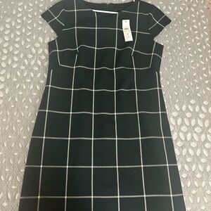 Ann Taylor dark green and White Grid Mini Dress